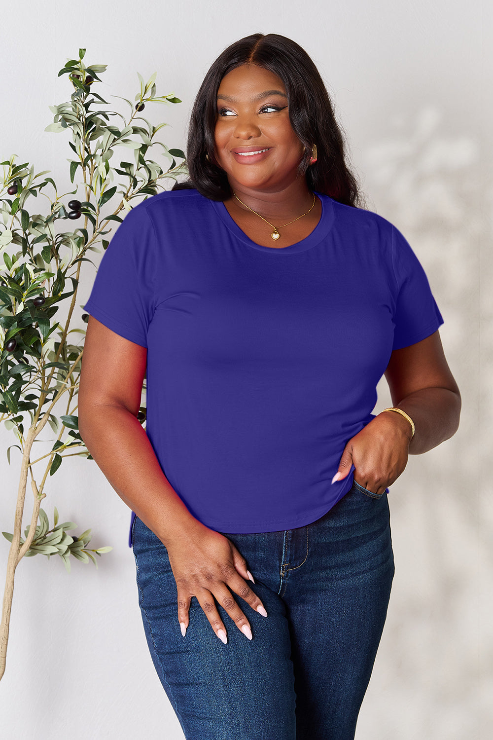 Basic Full Size Round Neck Short Sleeve T-Shirt