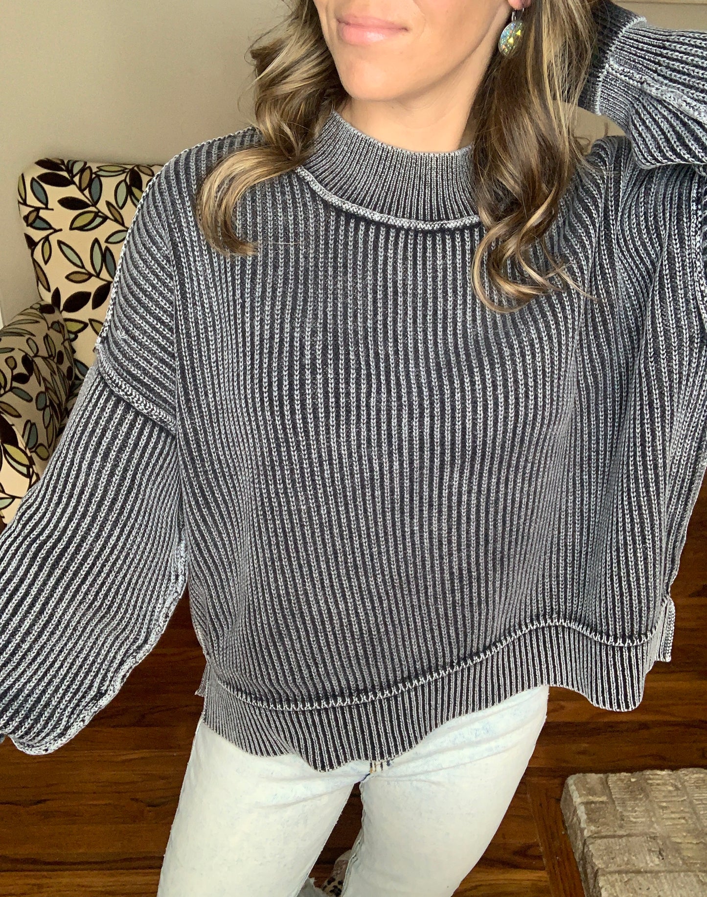 Exposed Seam Dropped Shoulder Sweater | Charcoal