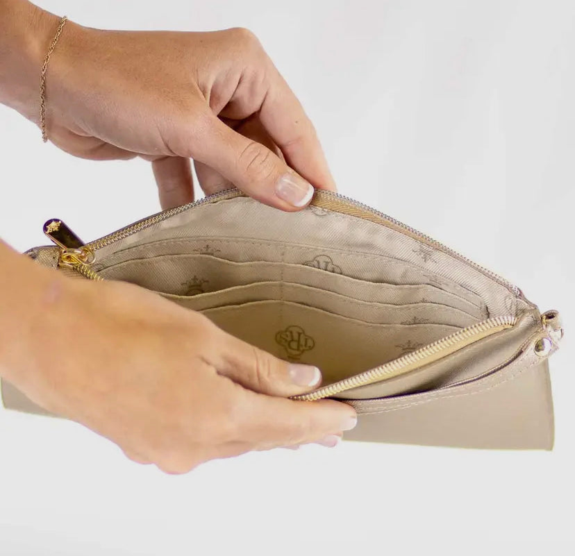 Wristlet