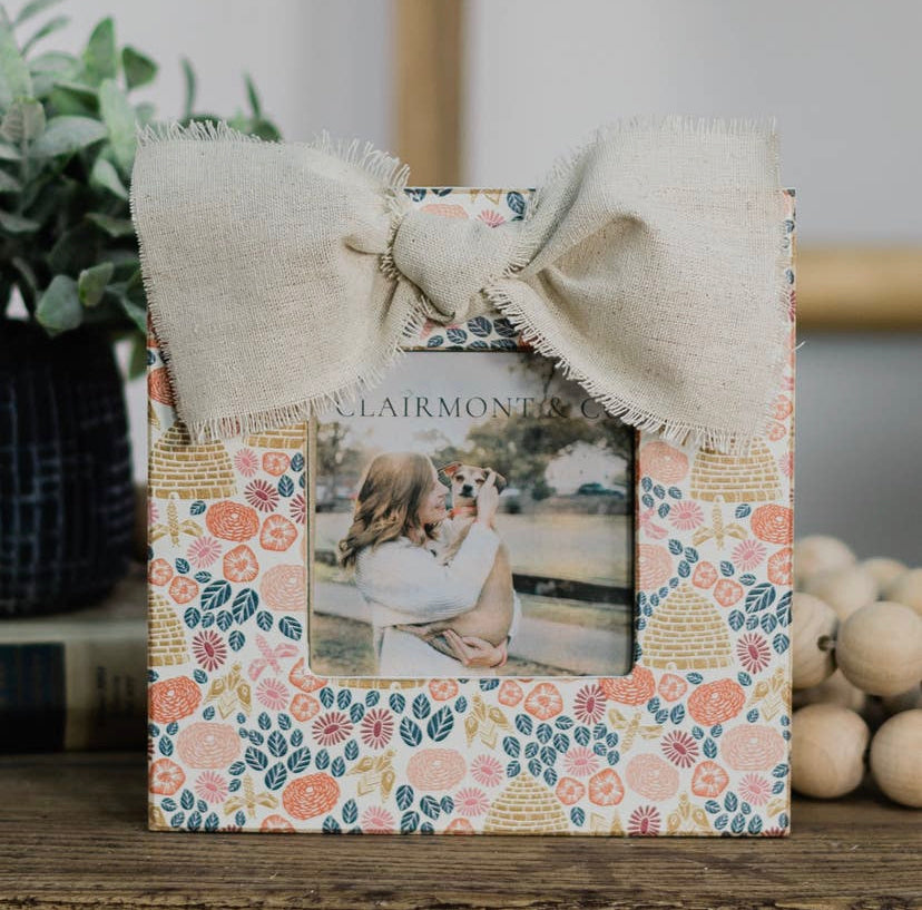 Farmhouse Floral Frame