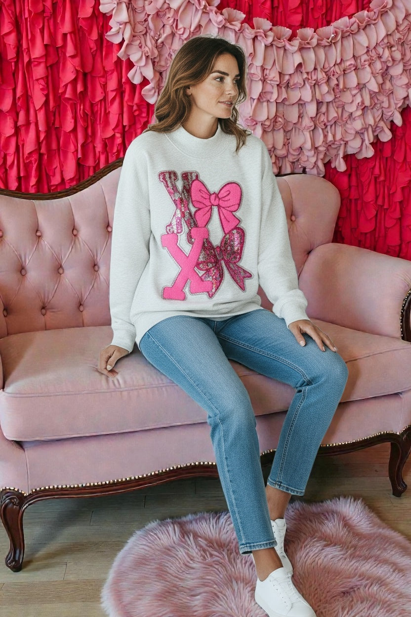 XOXO Mock Neck Sweatshirt | Ash Gray