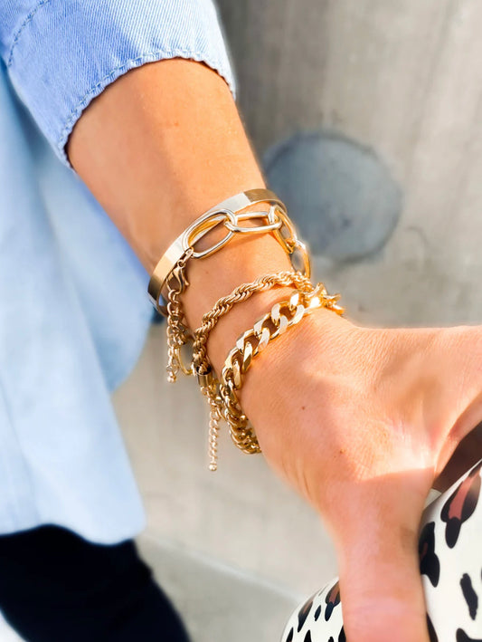 Carley Chain Bracelet Stack